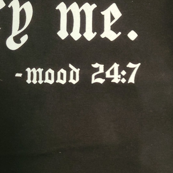 BRAND NEW #NEVERWORN Black & White Unisex TShirt - Picture 4 of 5